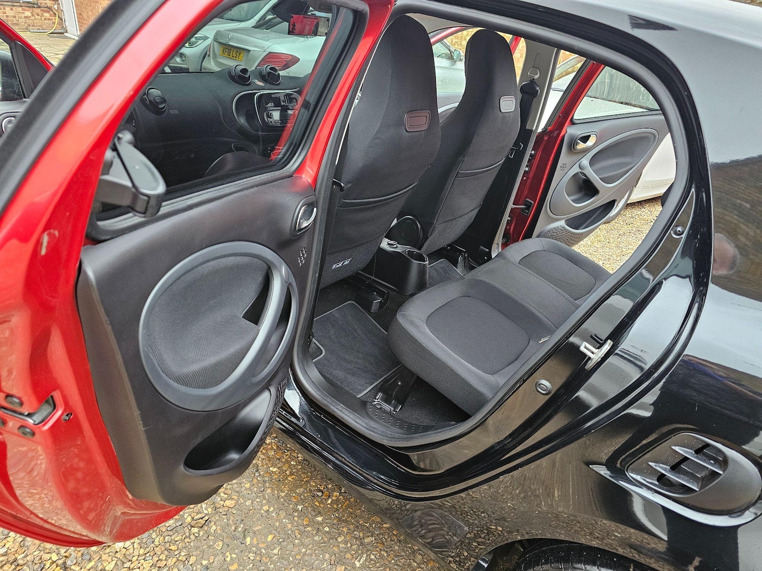 Vehicle 29