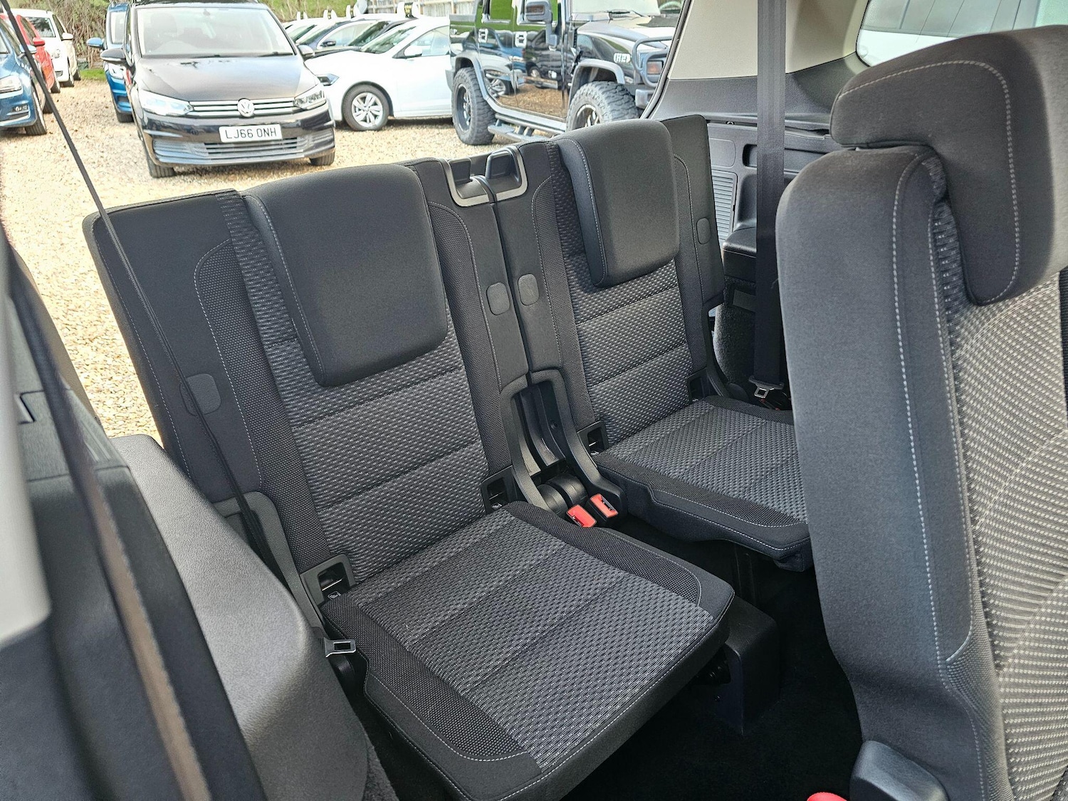 Used Volkswagen Touran for sale - 76700565: Photo 39