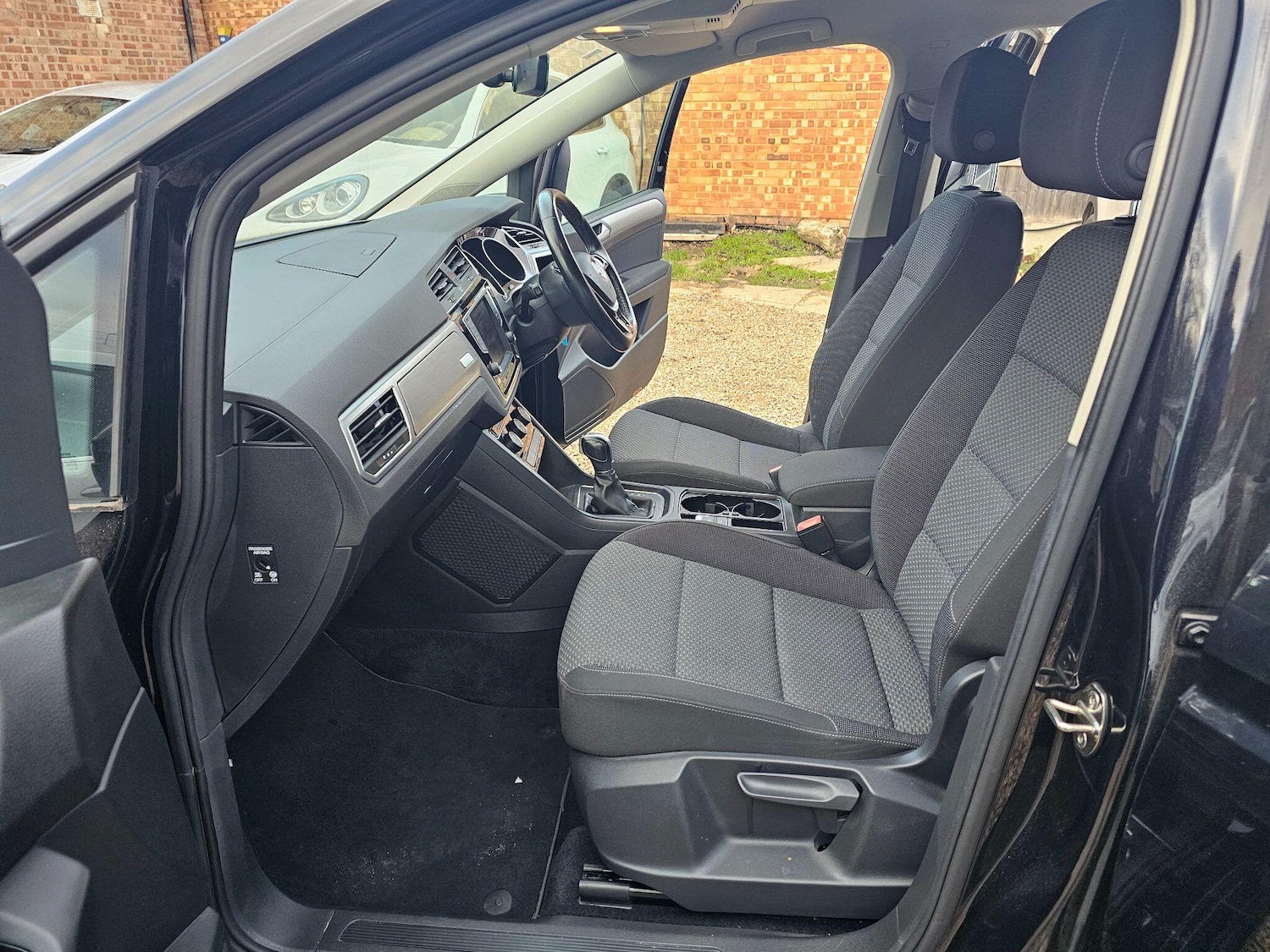 Used Volkswagen Touran for sale - 76700565: Photo 49