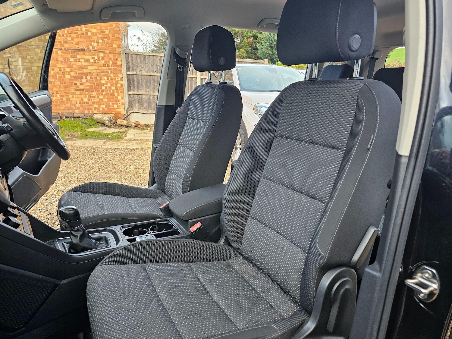 Used Volkswagen Touran for sale - 76700565: Photo 51