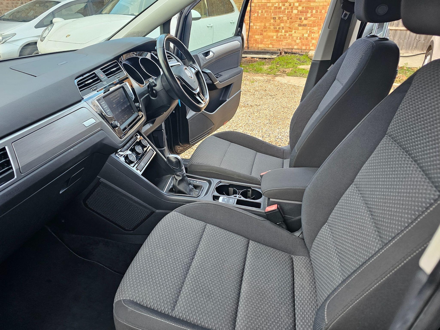 Used Volkswagen Touran for sale - 76700565: Photo 52