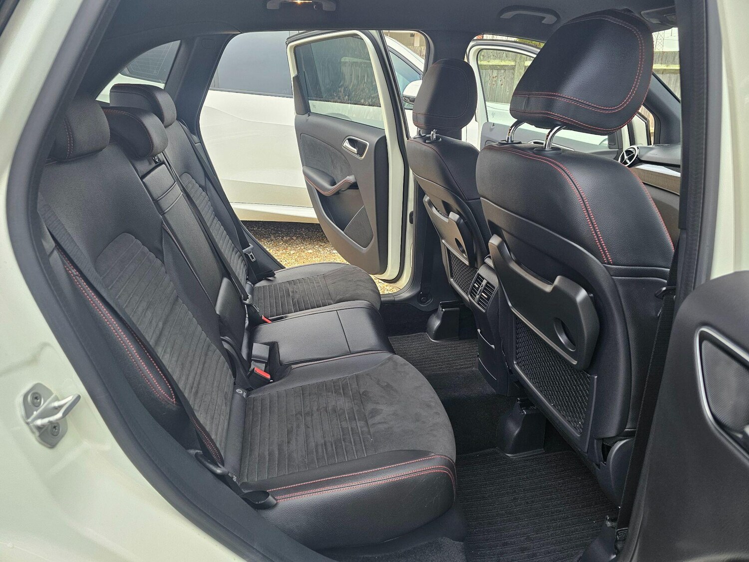 Used Mercedes-Benz B Class 2025 for sale - 76657263: Photo 48