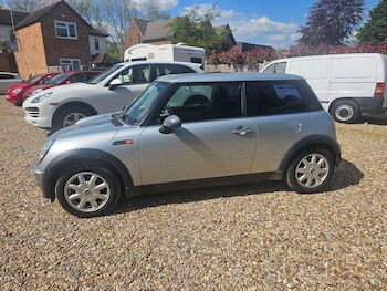Used MINI Hatch 2002 for sale - 78417063: Photo