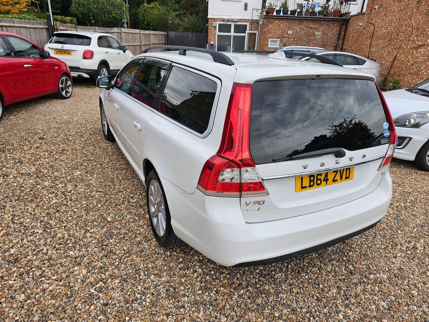 Used Volvo V70 for sale - 76175665: Photo 13