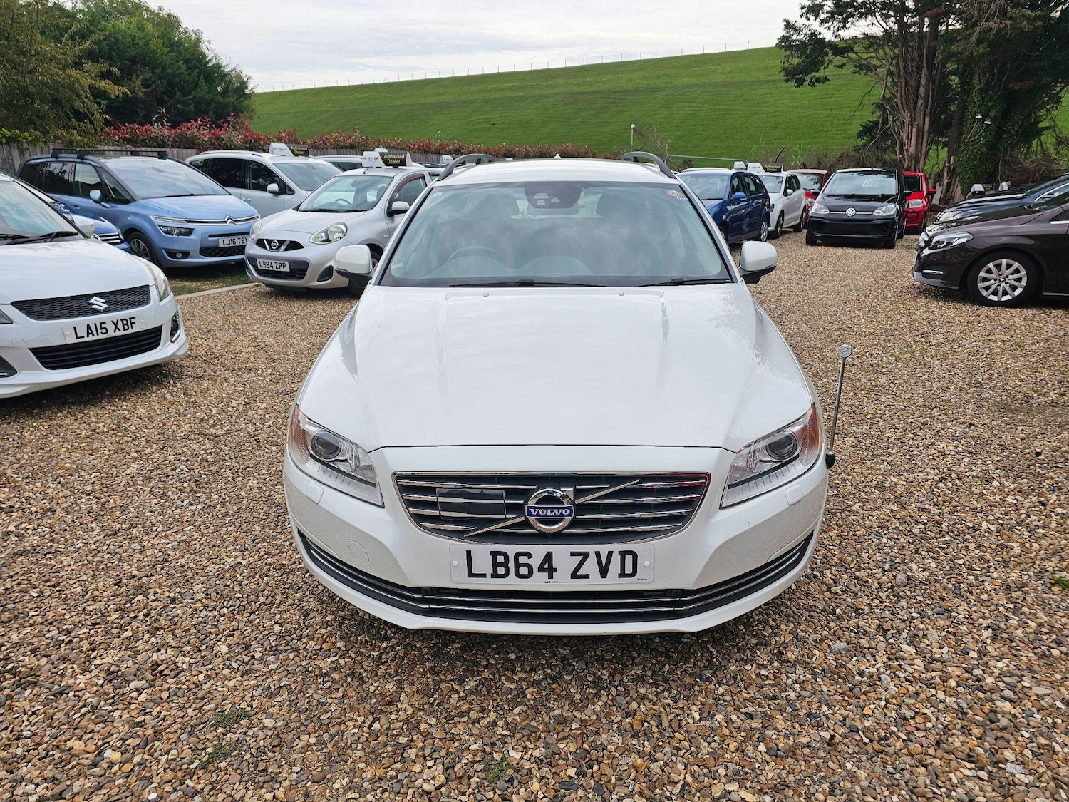 Used Volvo V70 for sale - 76175665: Photo 3