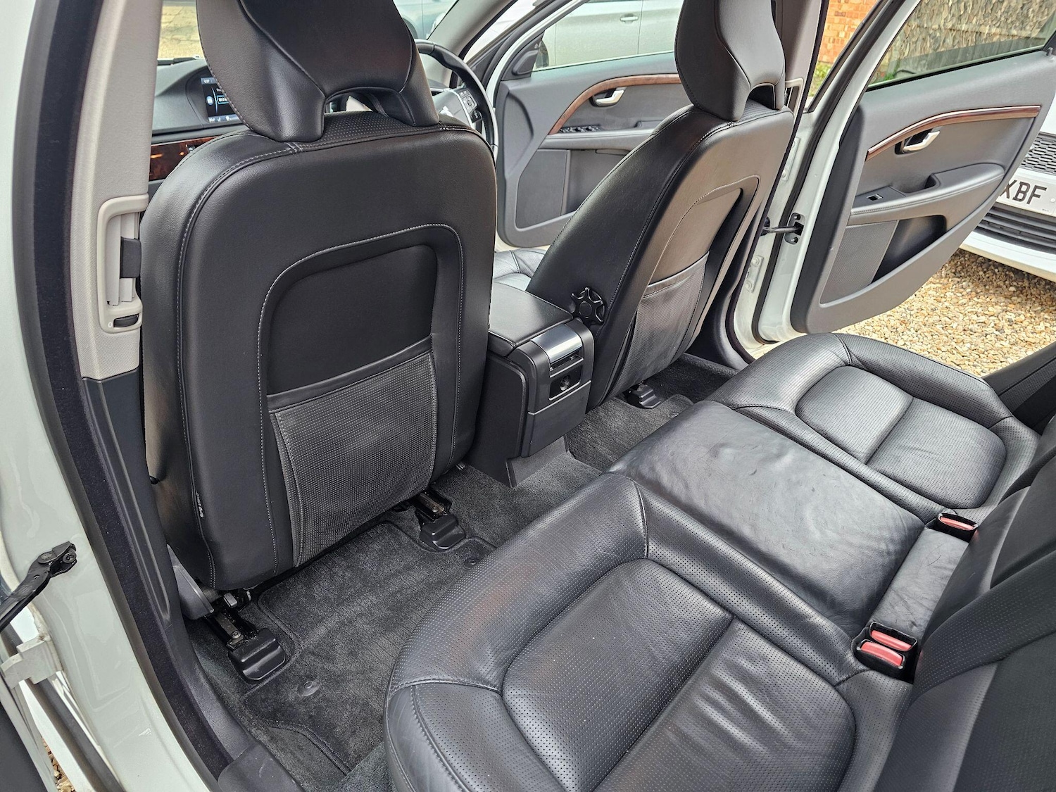 Used Volvo V70 for sale - 76175665: Photo 31