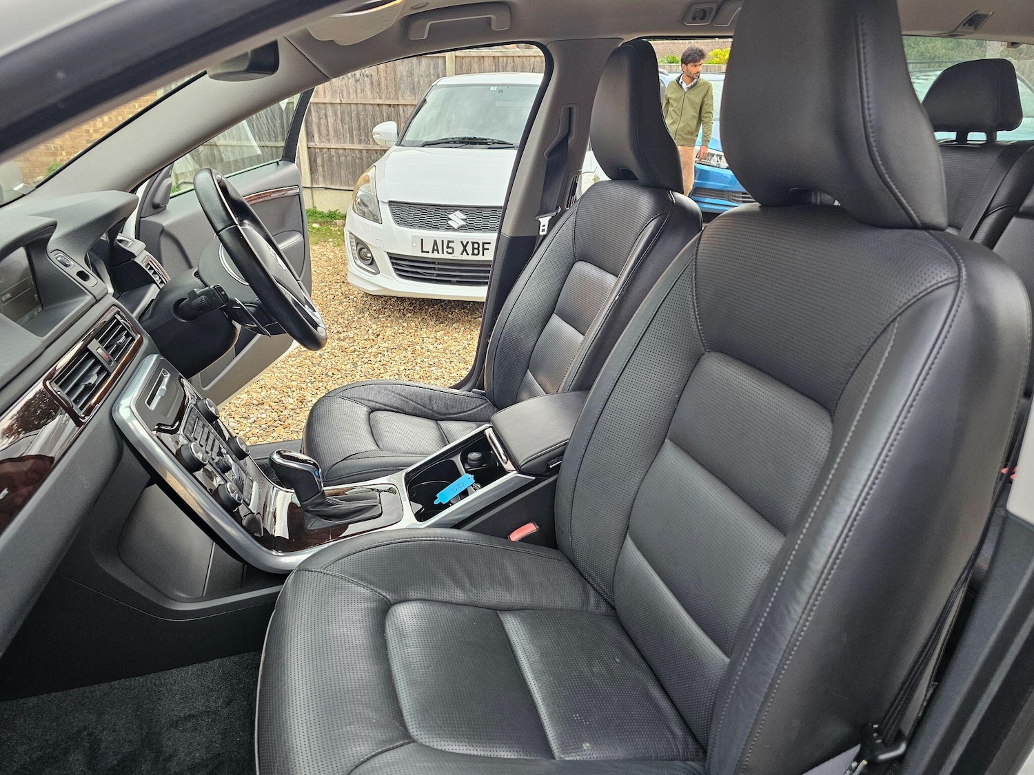 Used Volvo V70 for sale - 76175665: Photo 41