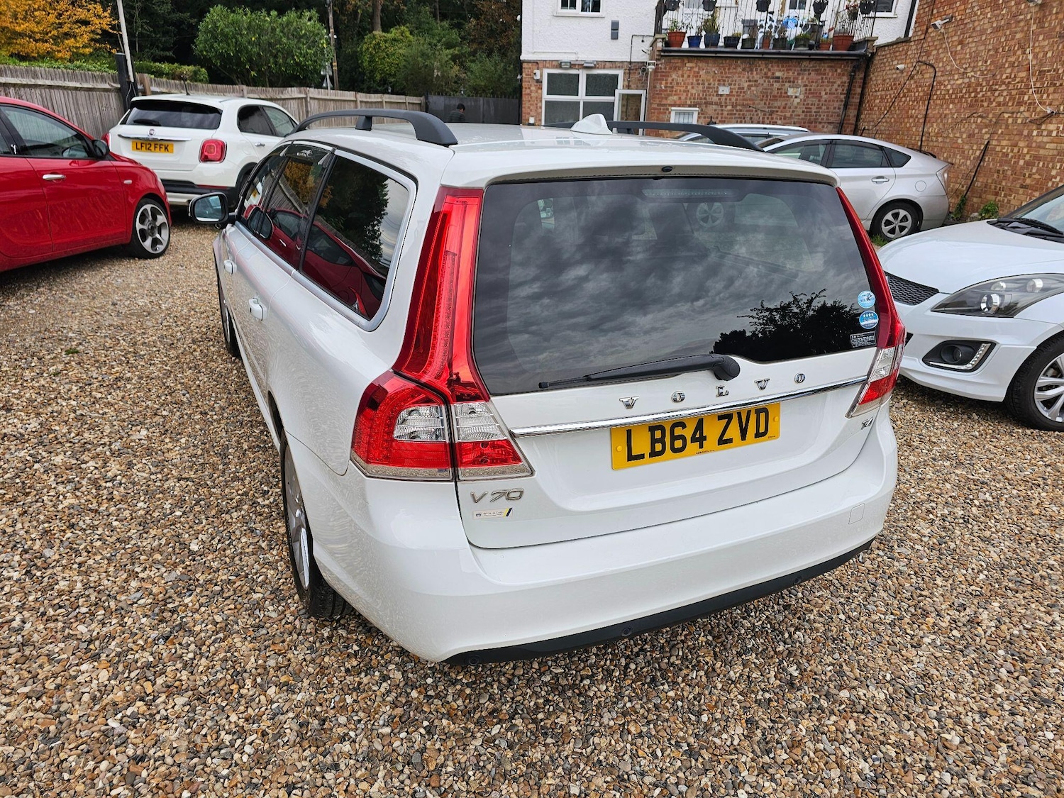 Used Volvo V70 for sale - 76175665: Photo 43