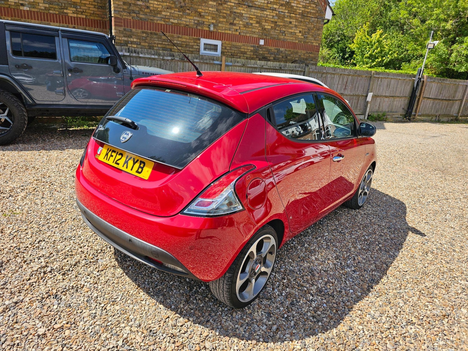 Vehicle 21