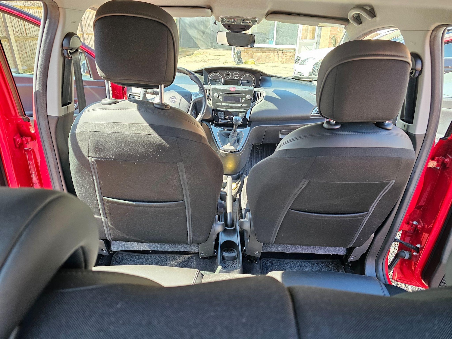Vehicle 33
