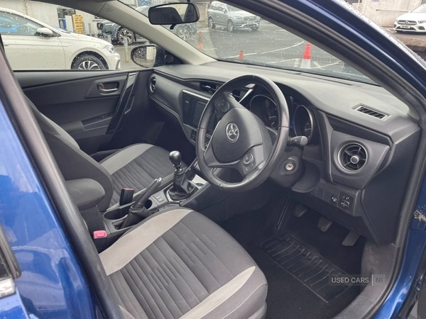 Used Toyota Auris 2017 for sale - 77684909: Photo 4