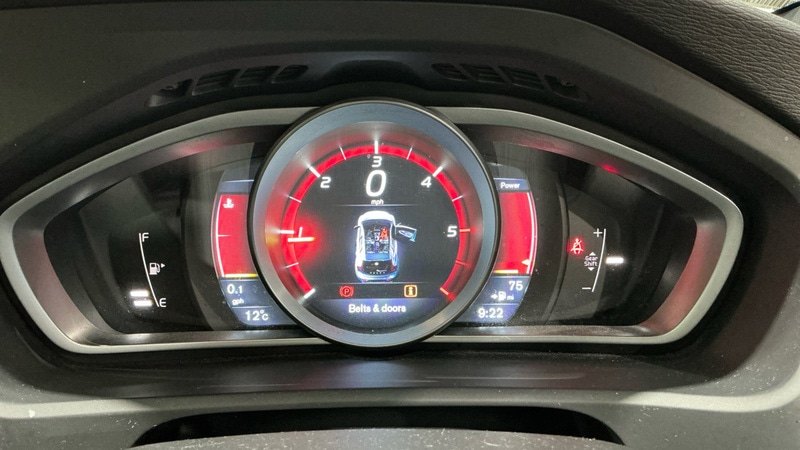 Used Volvo V40 2016 for sale - 76313333: Photo 11