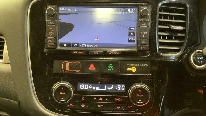 Used Mitsubishi Outlander 2014 for sale - 76559680: Photo 12