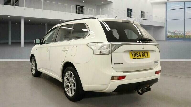 Used Mitsubishi Outlander 2014 for sale - 76559680: Photo 4