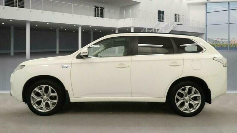 Used Mitsubishi Outlander 2014 for sale - 76559680: Photo 7