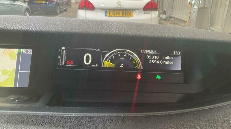 Used Renault Scenic 2013 for sale - 76163760: Photo 11