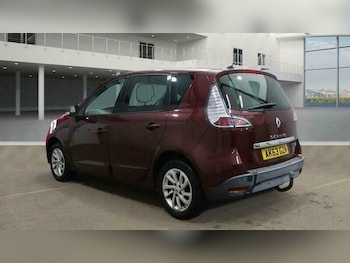 Used Renault Scenic 2013 for sale - 76163760: Photo