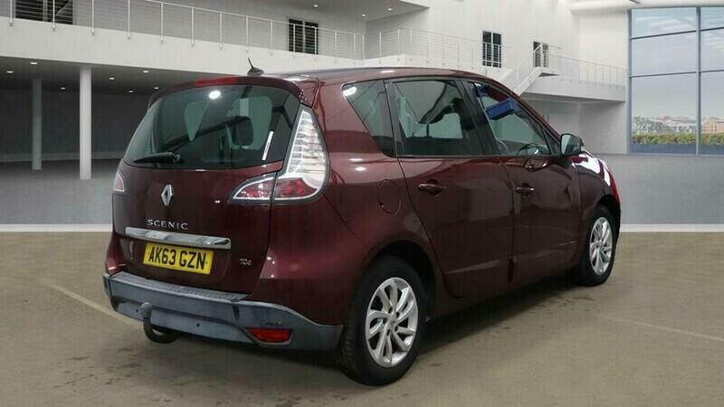 Used Renault Scenic 2013 for sale - 76163760: Photo 5
