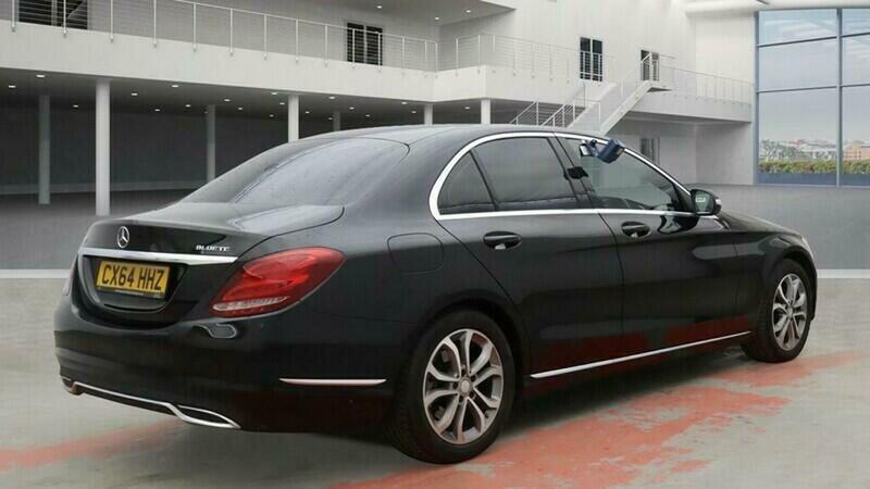 Used Mercedes-Benz C Class 2014 for sale - 76536308: Photo 5