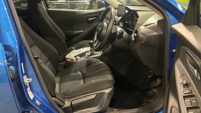 Used Mazda Mazda2 2015 for sale - 76245642: Photo 10