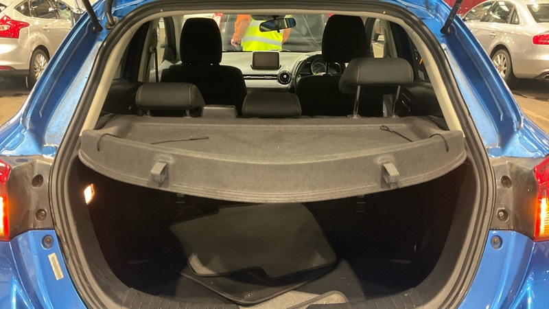 Used Mazda Mazda2 2015 for sale - 76245642: Photo 9