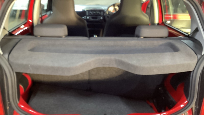 Used Volkswagen up! 2013 for sale - 76040095: Photo 8