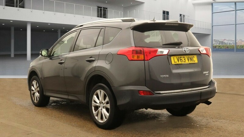 Used Toyota RAV4 2013 for sale - 76357158: Photo 4
