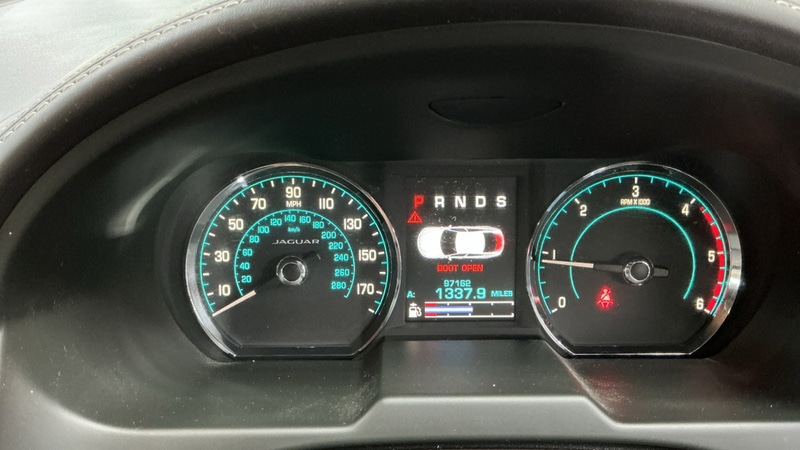 Used Jaguar XF 2014 for sale - 76559668: Photo 11