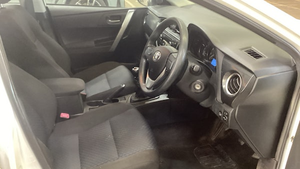 Used Toyota Auris 2014 for sale - 76023486: Photo 8