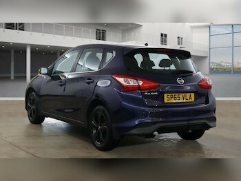 Used Nissan Pulsar 2015 for sale - 76570797: Photo