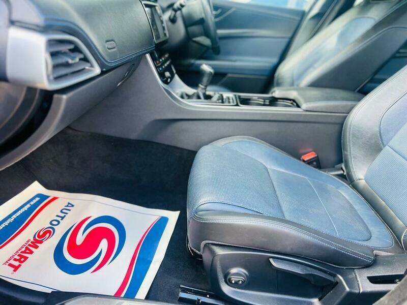 Used Jaguar XE 2016 for sale - 76430609: Photo 11