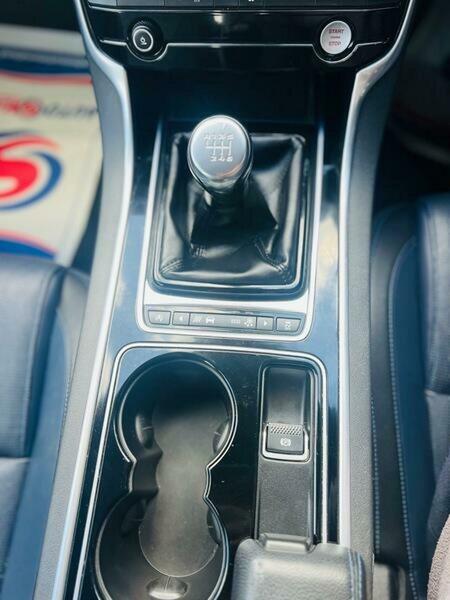 Used Jaguar XE 2016 for sale - 76430609: Photo 22