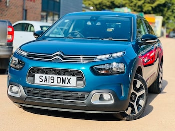 Used Citroen C4 Cactus 2019 for sale - 74993551: Photo