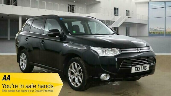 Used Mitsubishi Outlander 2014 for sale - 76245647: Photo 1