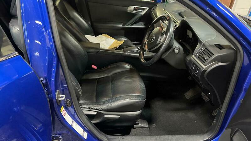 Used Lexus CT 2011 for sale - 76631128: Photo 10