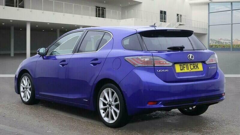 Used Lexus CT 2011 for sale - 76631128: Photo 4