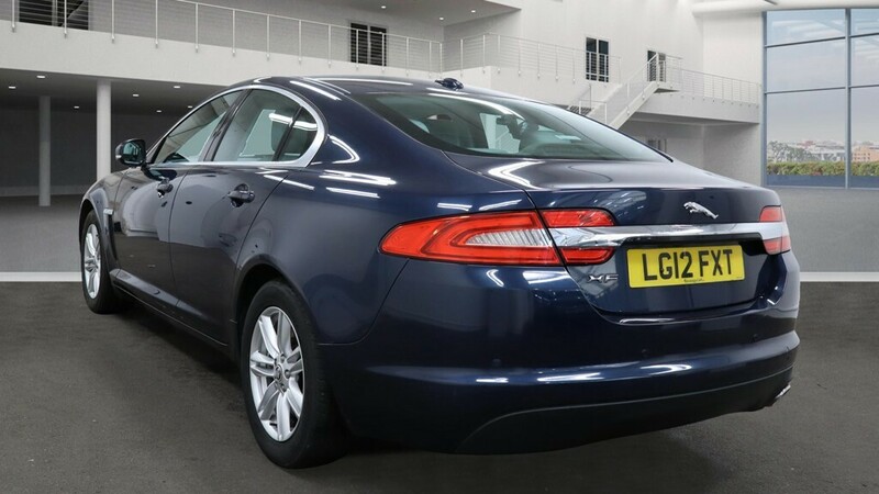 Used Jaguar XF 2012 for sale - 76497024: Photo 4