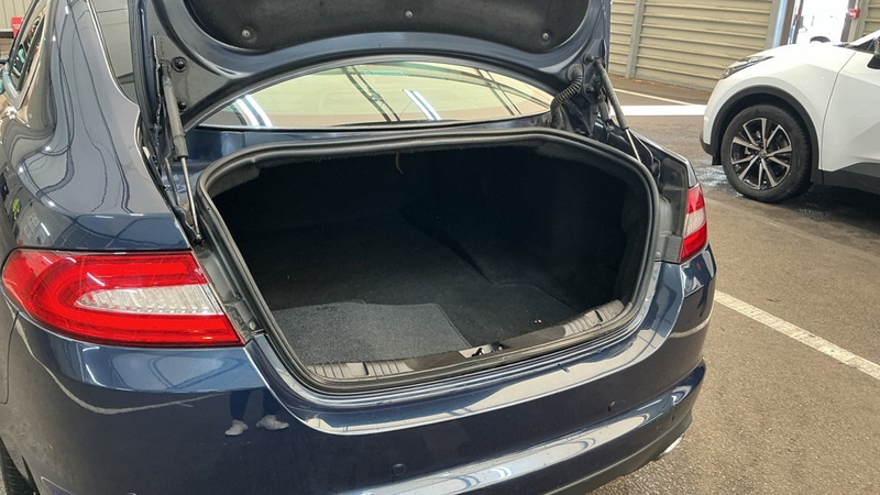 Used Jaguar XF 2012 for sale - 76497024: Photo 8