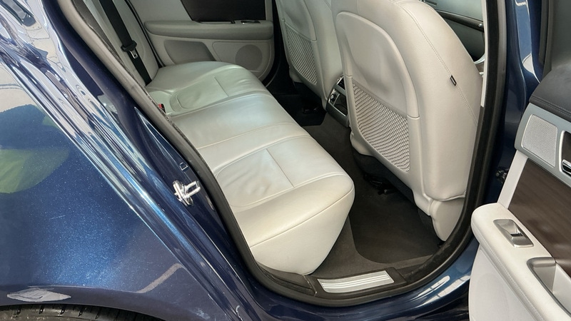 Used Jaguar XF 2012 for sale - 76497024: Photo 9