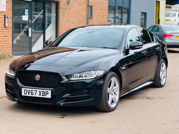 Used Jaguar XE 2017 for sale - 74993572: Photo 5