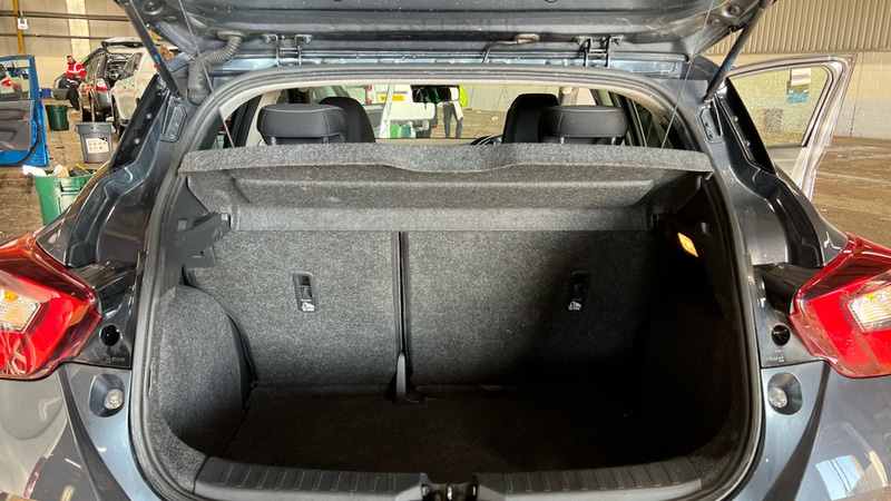 Used Nissan Micra 2017 for sale - 76740914: Photo 4