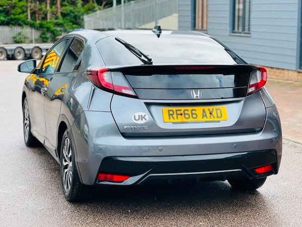 Used Honda Civic 2016 for sale - 74993545: Photo 8