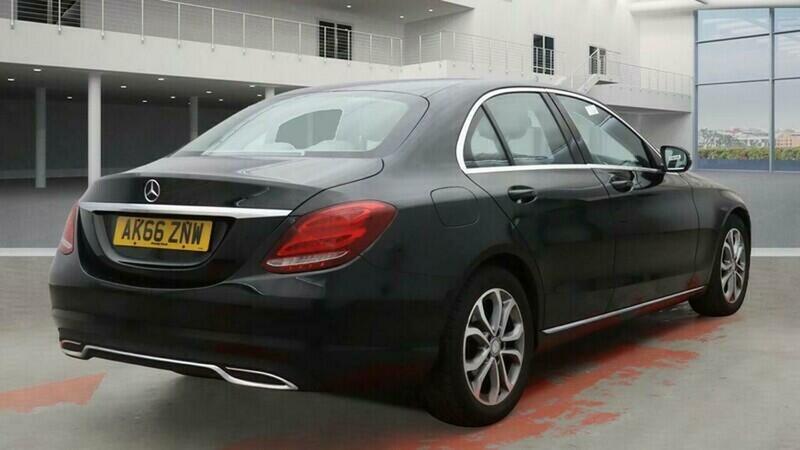 Used Mercedes-Benz C Class 2016 for sale - 76292244: Photo 5