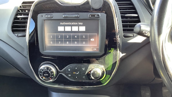 Used Renault Captur 2016 for sale - 76098374: Photo 12
