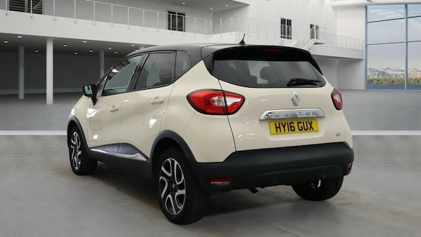 Used Renault Captur 2016 for sale - 76098374: Photo 4
