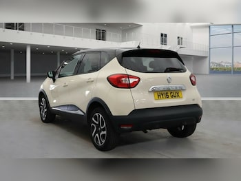 Used Renault Captur 2016 for sale - 76098374: Photo 4