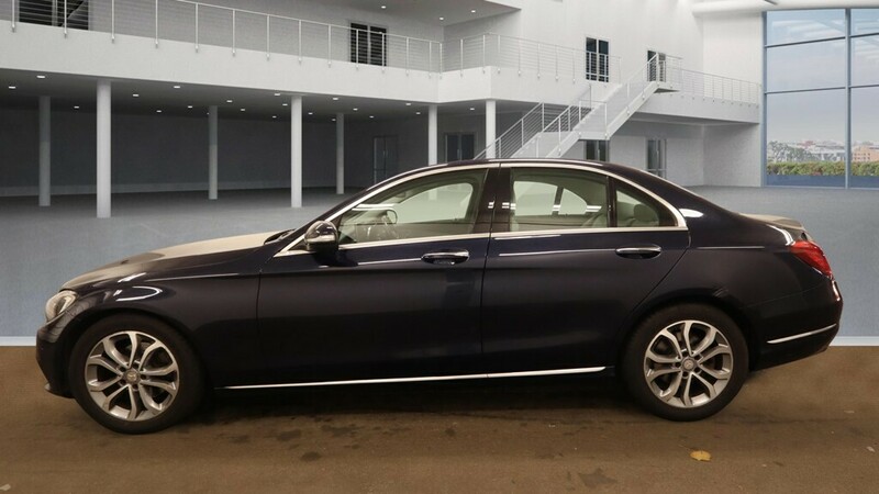 Used Mercedes-Benz C Class 2014 for sale - 76380221: Photo 7