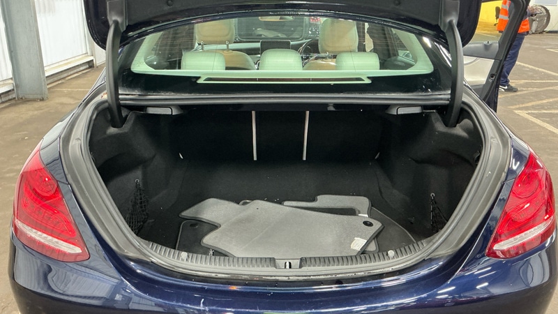 Used Mercedes-Benz C Class 2014 for sale - 76380221: Photo 8