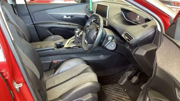 Used Peugeot 3008 2017 for sale - 76346150: Photo 10