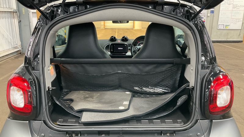 Used smart fortwo 2018 for sale - 76740909: Photo 7